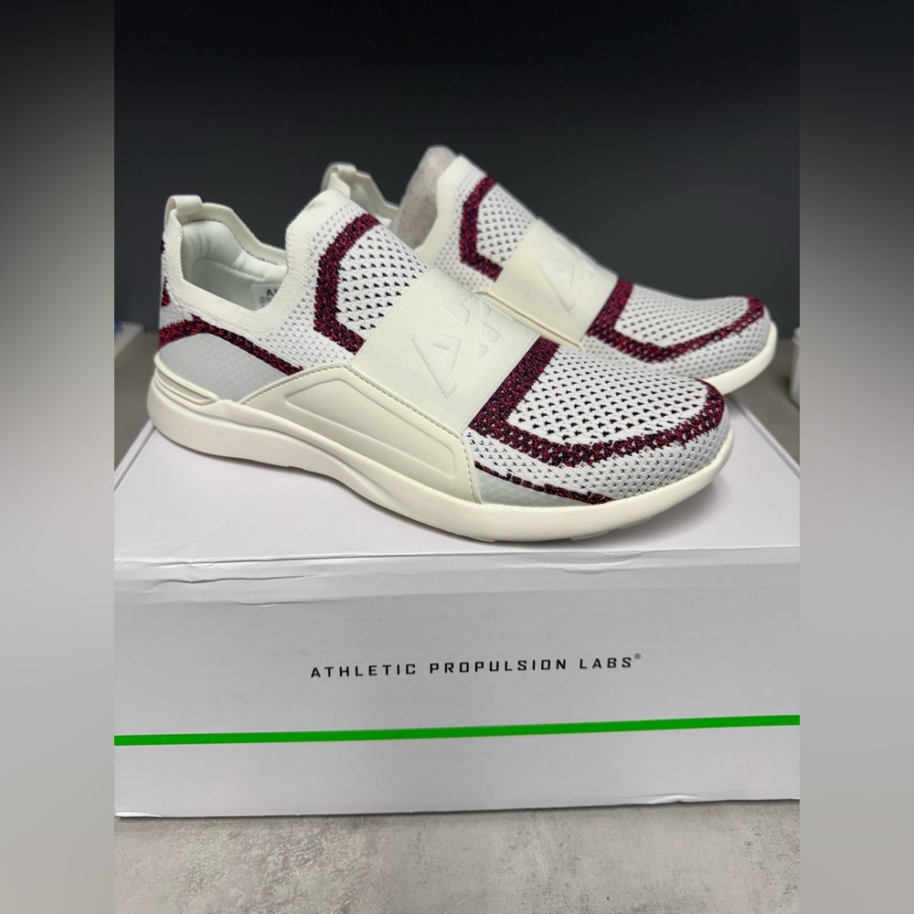 NIB- APL TechLoom Bliss White and Burgundy Shoes